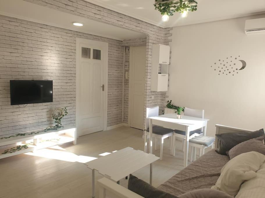 Apartamento Eguzkilore. Логроньо Экстерьер фото